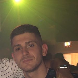 Meet your Posher, Nick